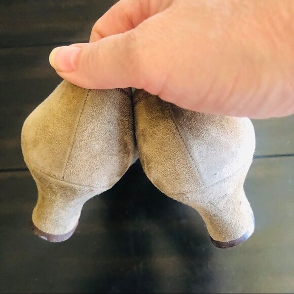 Salvatore Ferragamo Tan Suede Loafers, Size 8-1/2 Narrow - Picture 5 of 6